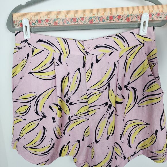 Nasty Gal Banana Print Linen Shorts Size 8 NWT - Picture 7 of 8